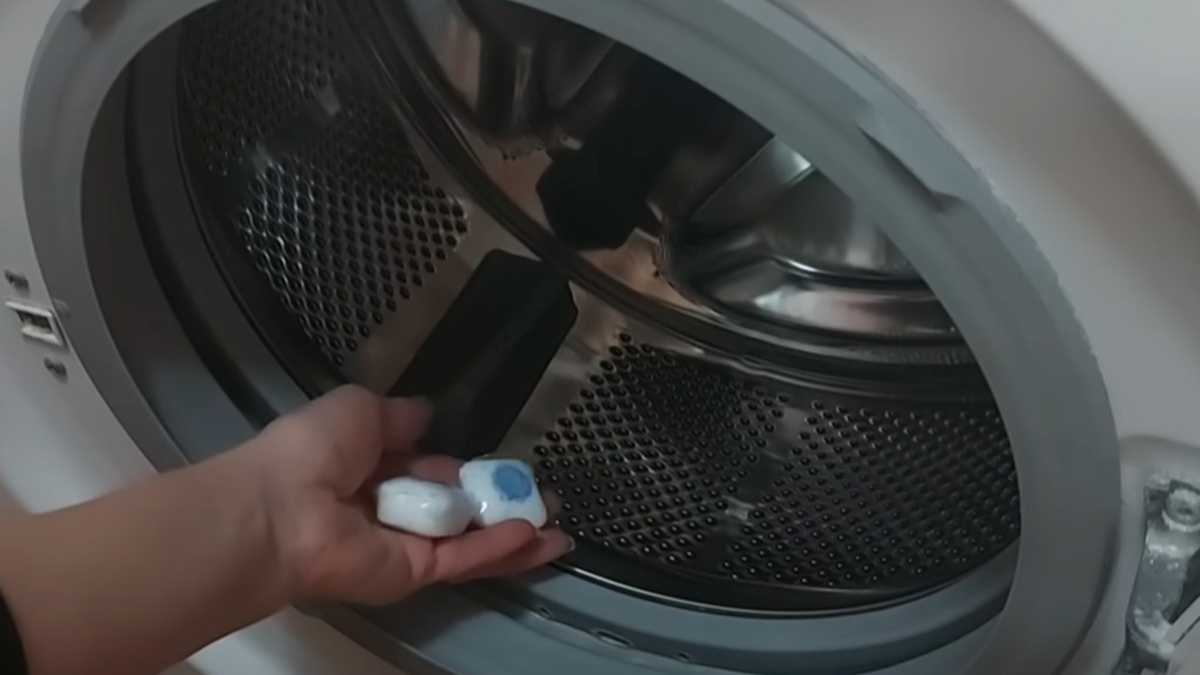 Waschmaschine reinigen - so geht's mit diesem Hausmittel ✔️