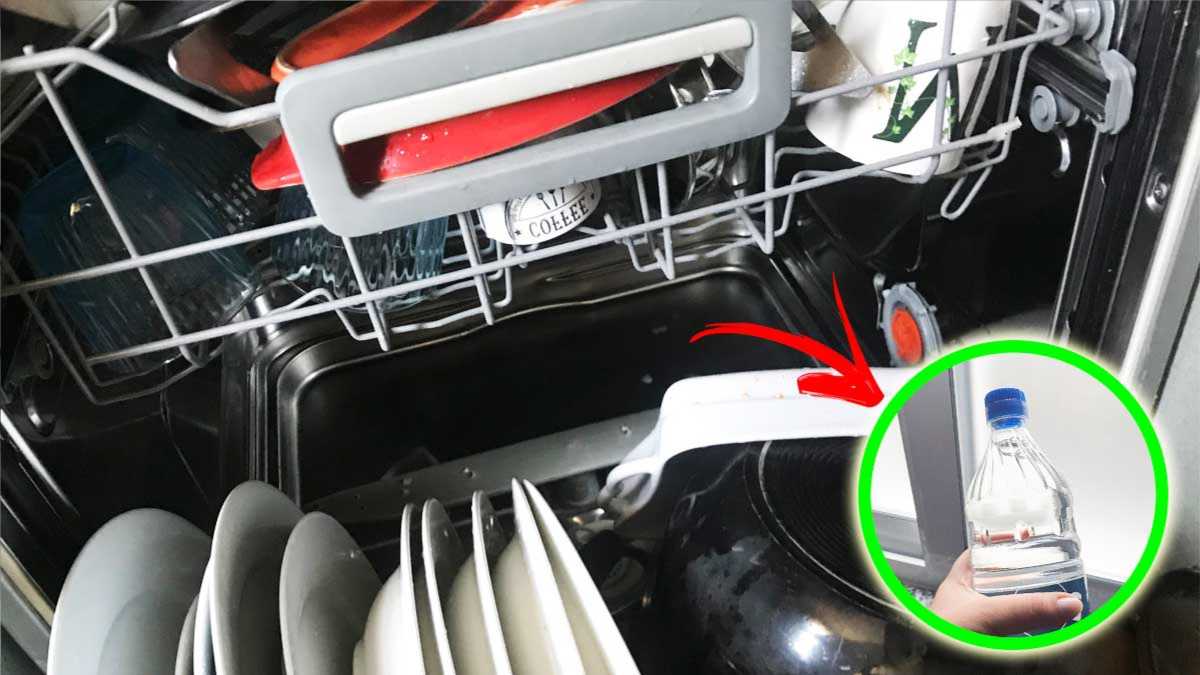 Wenn Ihr Geschirr nach dem Spülen in der Spülmaschine riecht, probieren Sie diese Tricks aus