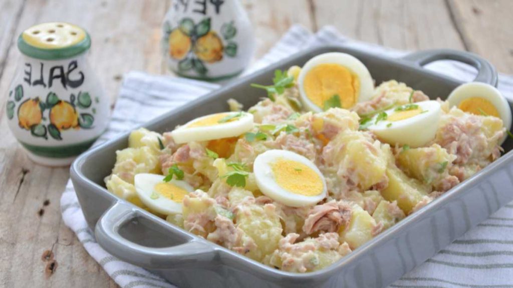 Thunfisch-Kartoffel-Salat mit Ei, sehr lecker